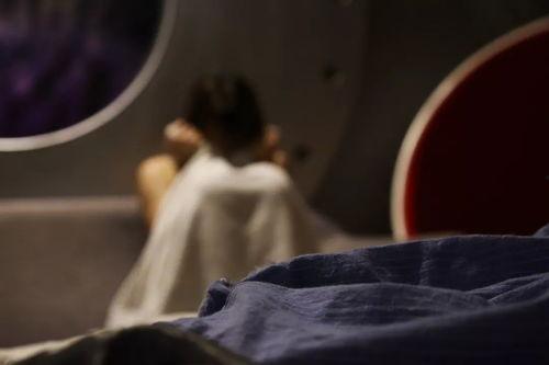 偷拍洗澡视频,偷拍洗澡视频事件引发的深思